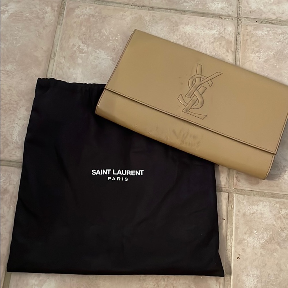 Saint Laurent ‘Belle de Jour’ Patent Clutch